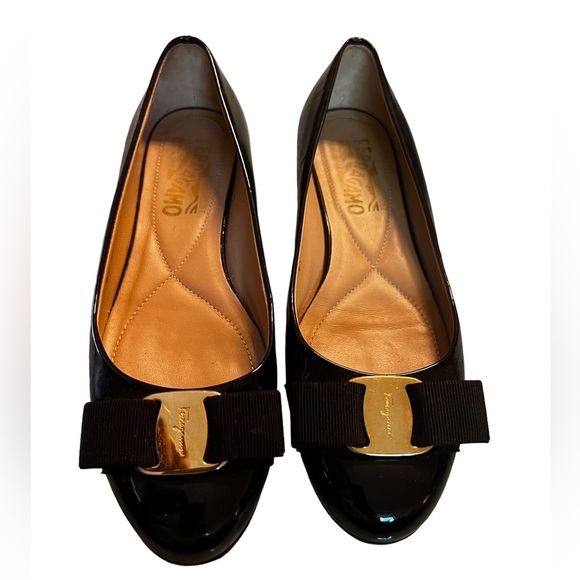 Salvatore Ferragamo Other - Salvatore Ferragamo -flat dress shoes size 5